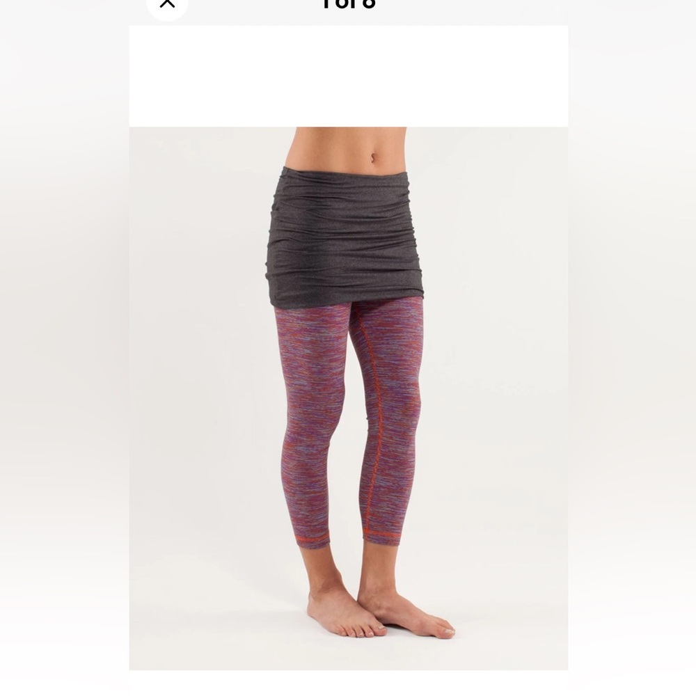 Lululemon Yin to You Crop we are from outer space print multi color stripping 8